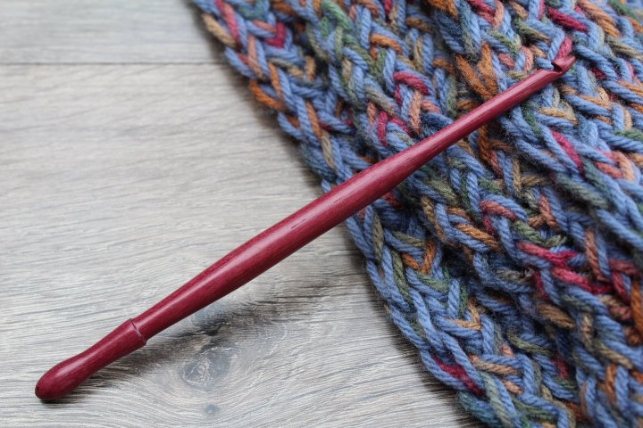 Wooden Crochet hook, Handmade Turned wood Crochet Hook, Wood Crochet hook, Crochet Hook, size I