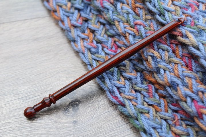 Size K Crochet hook, Cocobolo Wood Crochet hook, Handmade Crochet Hook